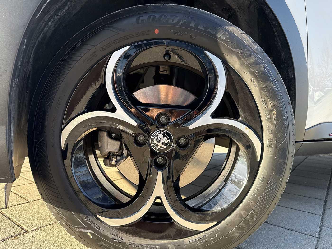 Alfa Romeo Junior Ibrida Speciale