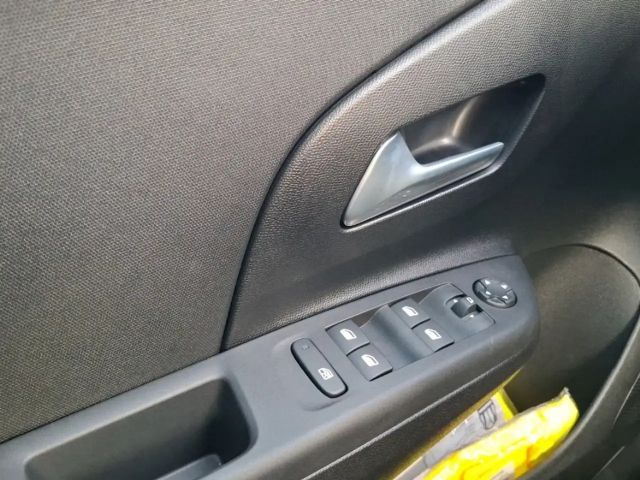 Opel Corsa 1.2 Turbo Edition Turbo