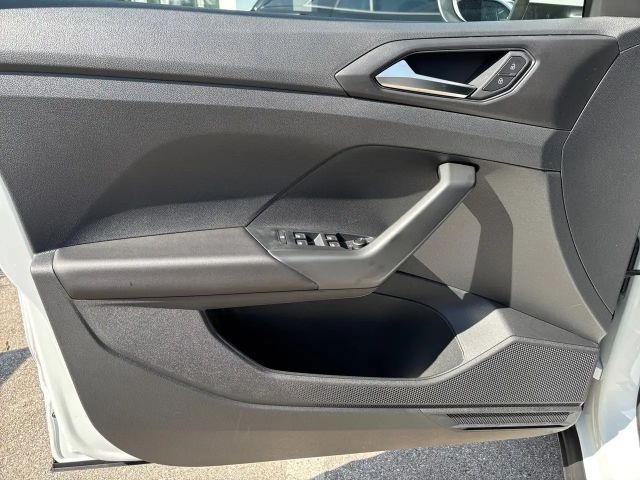 Volkswagen T-Cross 4Me TSI