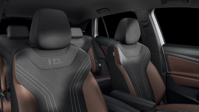 Volkswagen ID.4 NAVI KEYLESS IQLIGHT AHK KAM. LED