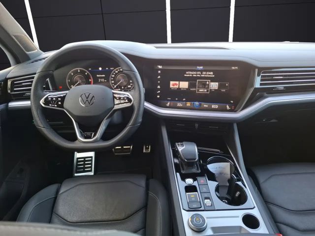 Volkswagen Touareg R-Line Style