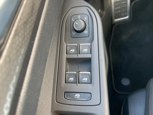 Volkswagen Golf 2.0 TSI DSG Golf VIII