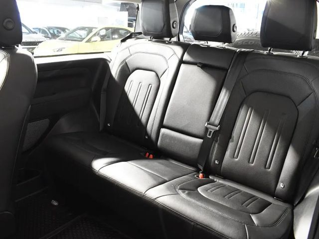 Land Rover Defender 90 AWD D200 S