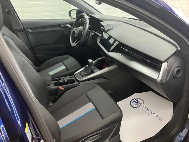 Audi A3 30 TFSI Sedan