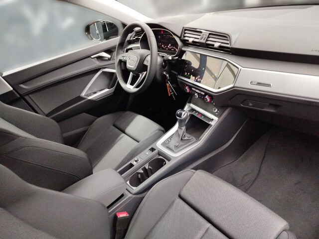 Audi Q3 35 TDI S-Tronic