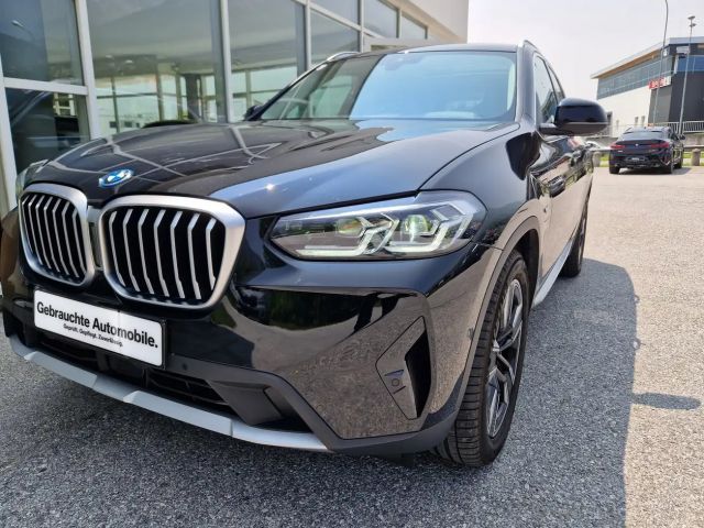 BMW X3 xDrive30e
