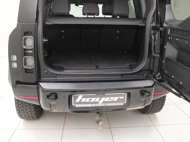 Land Rover Defender 110 Black Pack D300