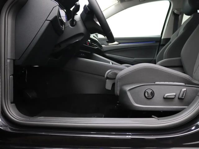 Volkswagen Golf 2.0 TDI DSG Style