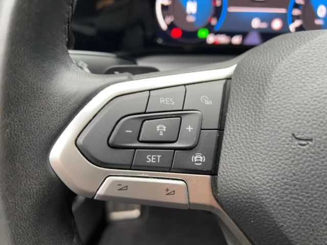 Volkswagen Golf 2.0 TDI DSG Golf VIII