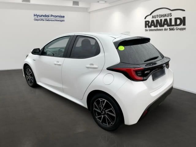 Toyota Yaris Hatchback Hybride Team D