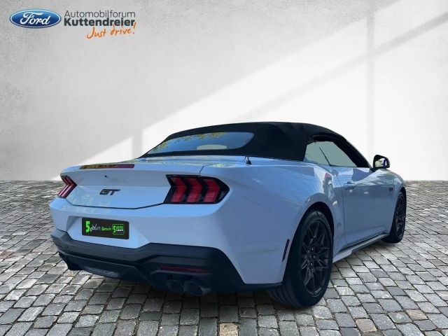 Ford Mustang Convertible GT 5.0 V8