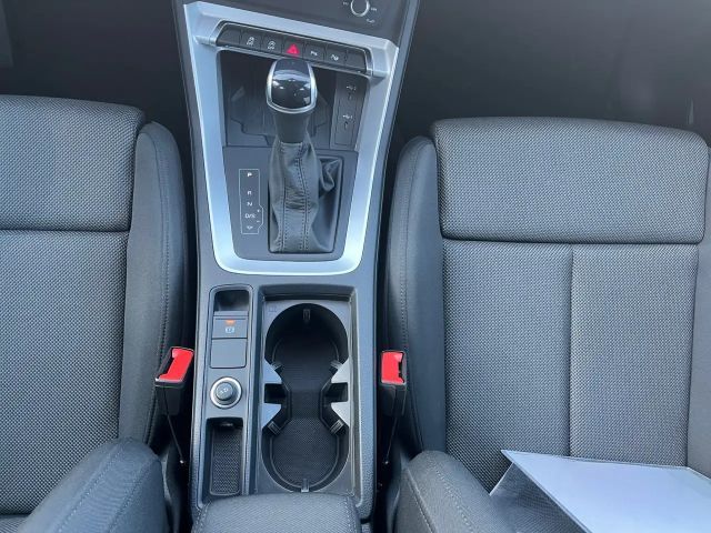 Audi Q3 35 TFSI S-Tronic
