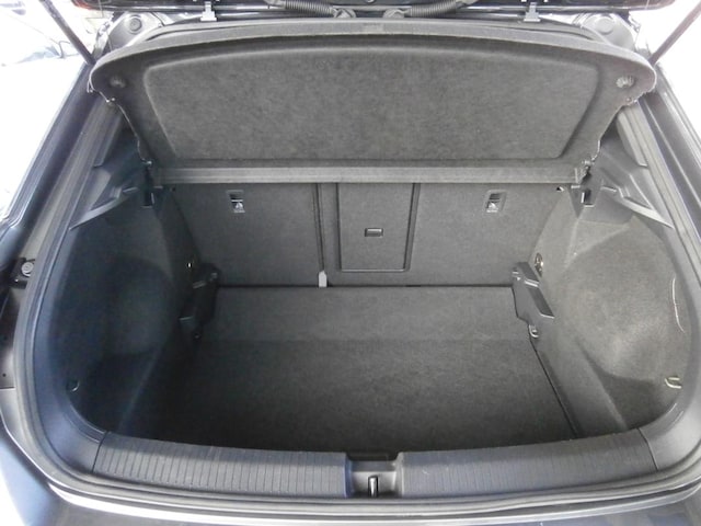 Volkswagen T-Roc T-ROC 2.0    R-L  DT110 TDID7F