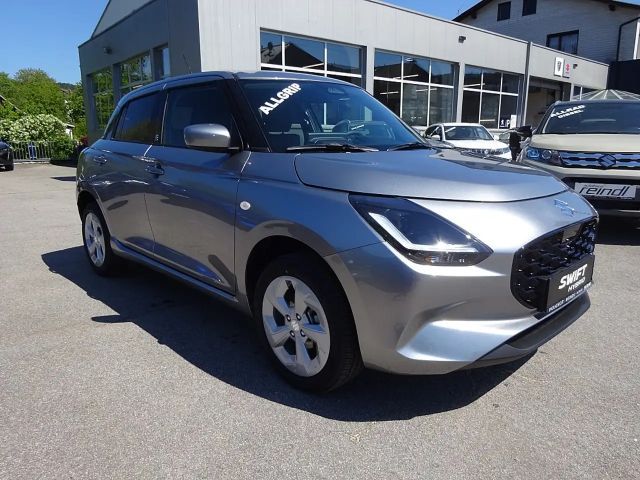 Suzuki Swift AllGrip Hybrid Shine