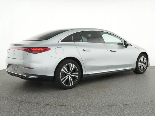 Mercedes-Benz EQE 300 Business Line Sedan