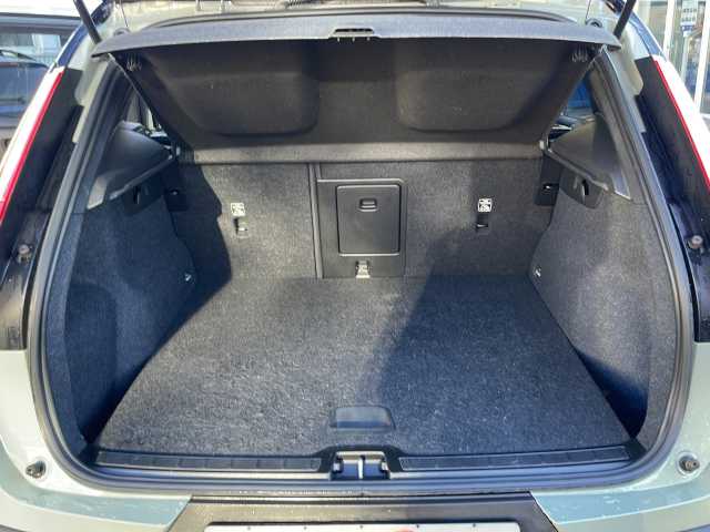 Volvo XC40 XC40 Navi LED Klima Standhzg Einparkhilfe el. Fenster