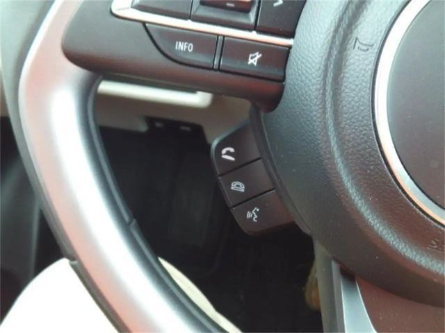 Suzuki Swift Hybrid Shine