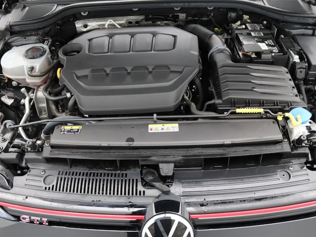 Volkswagen Golf 2.0 TSI GTI