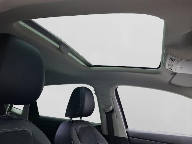 Volkswagen Polo 1.0 TSI DSG Style