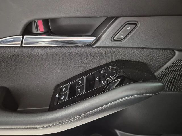 Mazda CX-30 2.5L SkyActiv e-Skyactiv
