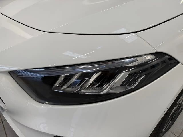 Mercedes-Benz A 180 Hatchback