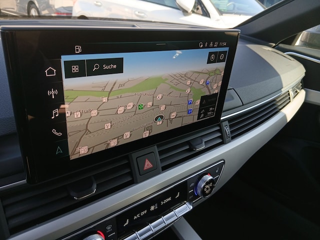 Audi A4 40 TFSI S-Tronic Sedan