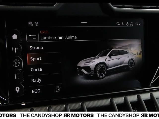 Lamborghini Urus Performante