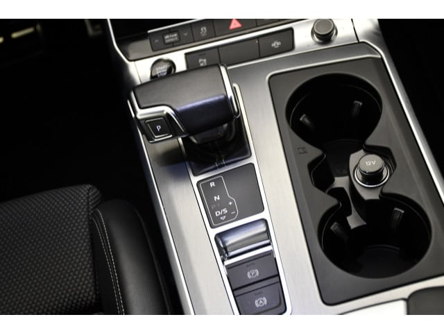 Audi A6 40 TDI Avant S-Tronic