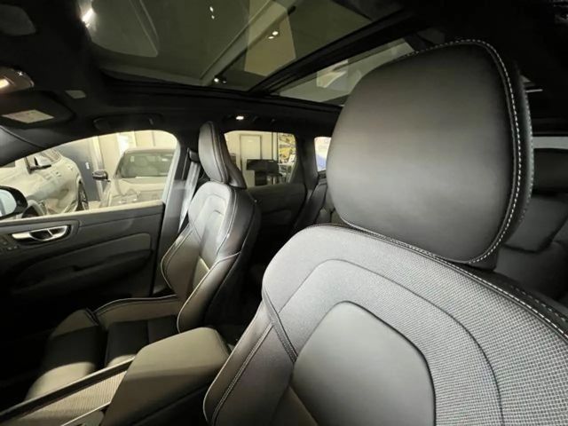 Volvo XC60 AWD Plus Recharge T6