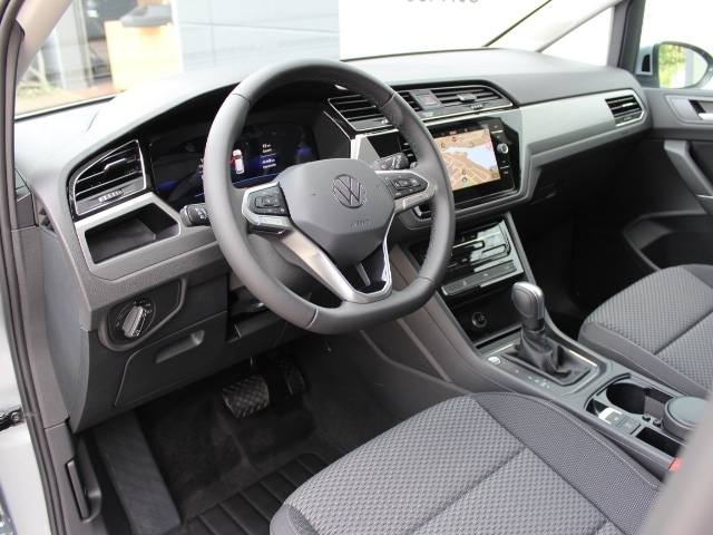 Volkswagen Touran 1.5 TSI DSG