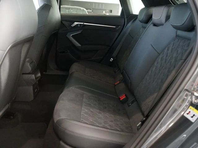 Audi A3 35 TFSI S-Line Sedan Sportback