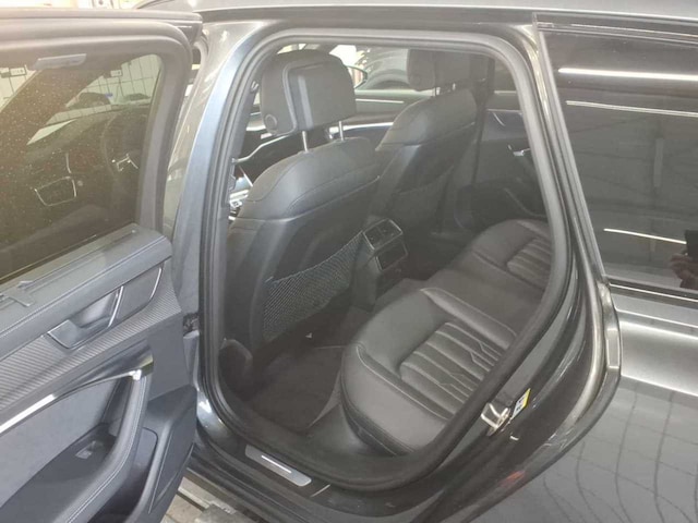 Audi S6 Avant Quattro