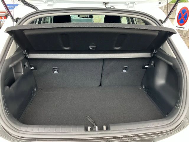 Kia Stonic GOLD Automatik LED-Scheinwerfer, PDC vo.