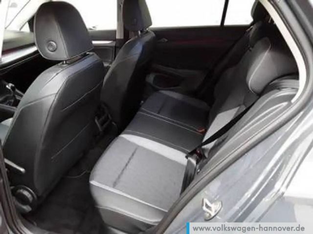 Volkswagen Golf 1.5 TSI Golf VIII