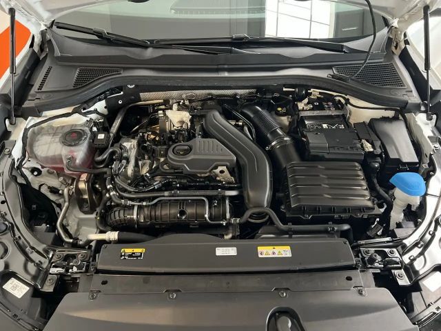 Volkswagen Passat 1.5 TSI Business DSG Variant