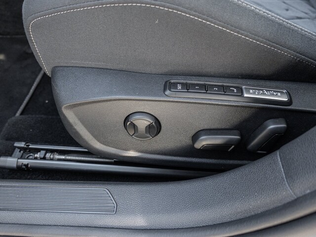 Volkswagen Golf eHybrid