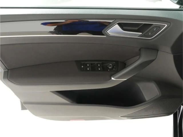 Volkswagen Touran 1.5 TSI DSG Highline Style