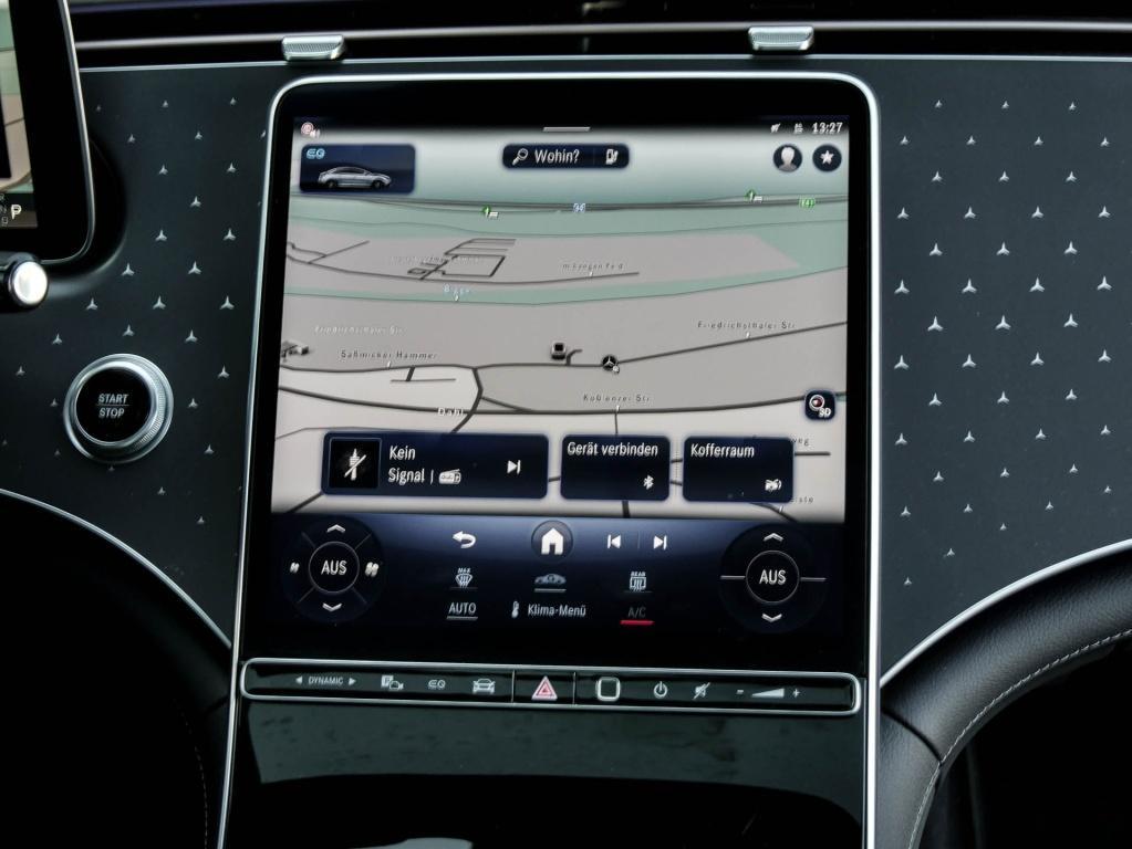 Mercedes-Benz EQE 300 Sedan