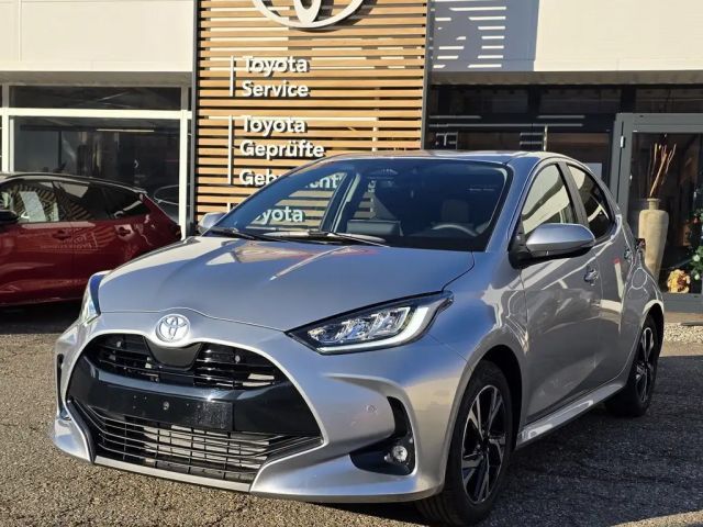 Toyota Yaris Active Hybride
