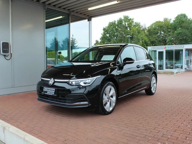 Volkswagen Golf 1.5 TSI Style