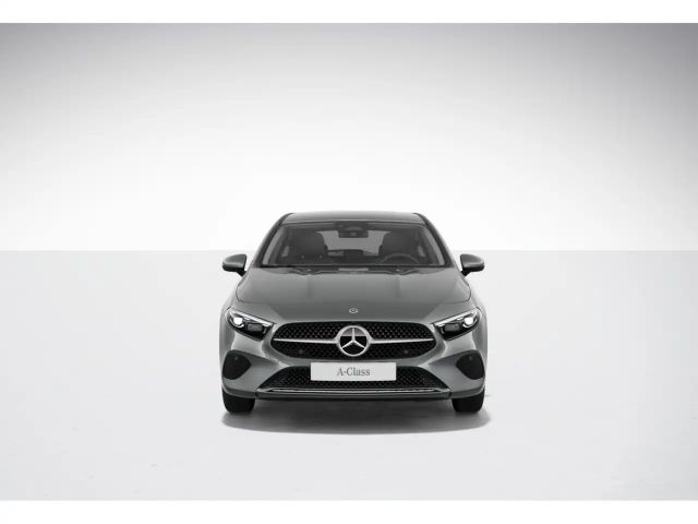 Mercedes-Benz A 180 A 180 d Hatchback