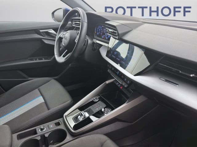 Audi A3 30 TFSI S-Tronic Sedan