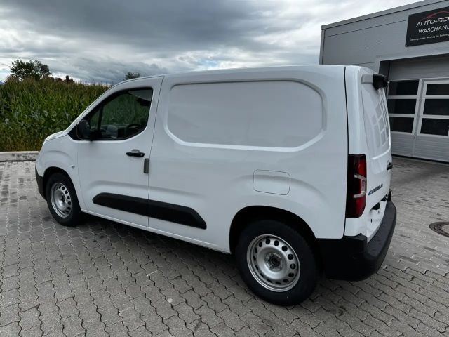 Fiat E-Doblo e-Doblo L1 EHZ (50-kWh)