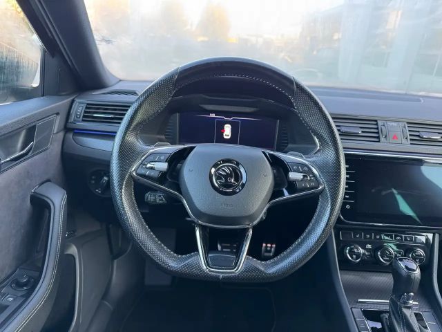 Skoda Superb Sportline iV