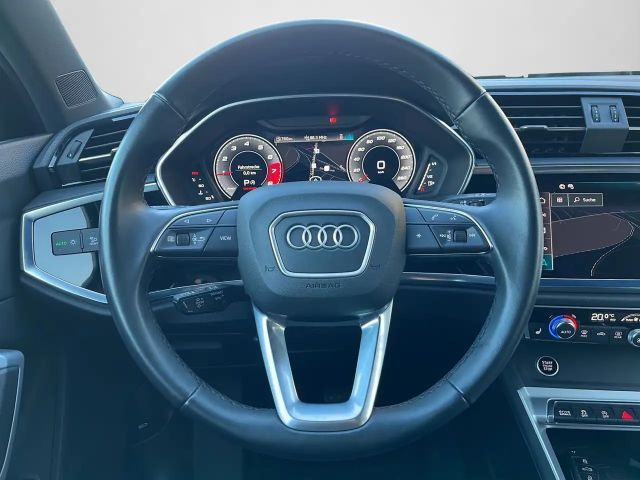 Audi Q3 35 TFSI S-Line