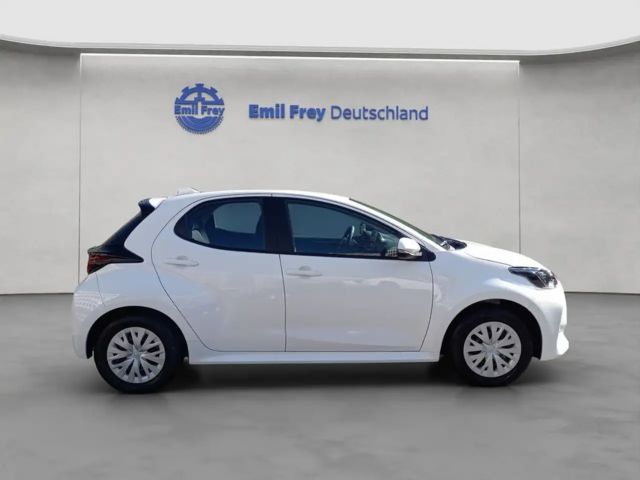 Toyota Yaris Business Hybride