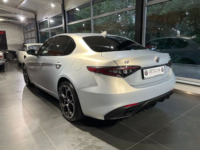 Alfa Romeo Giulia Q4