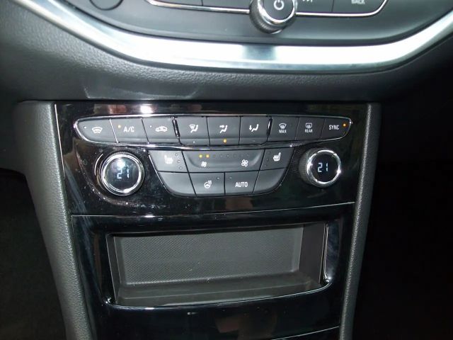 Opel Astra 1.2 Turbo Sports Tourer