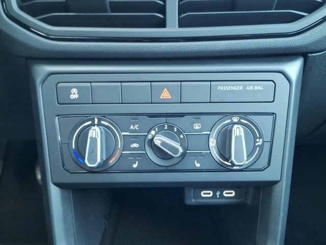 Volkswagen T-Cross 4Me TSI