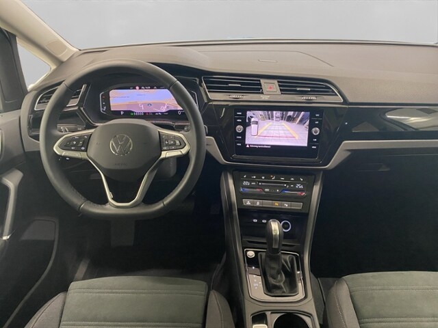 Volkswagen Touran 1.5 TSI DSG